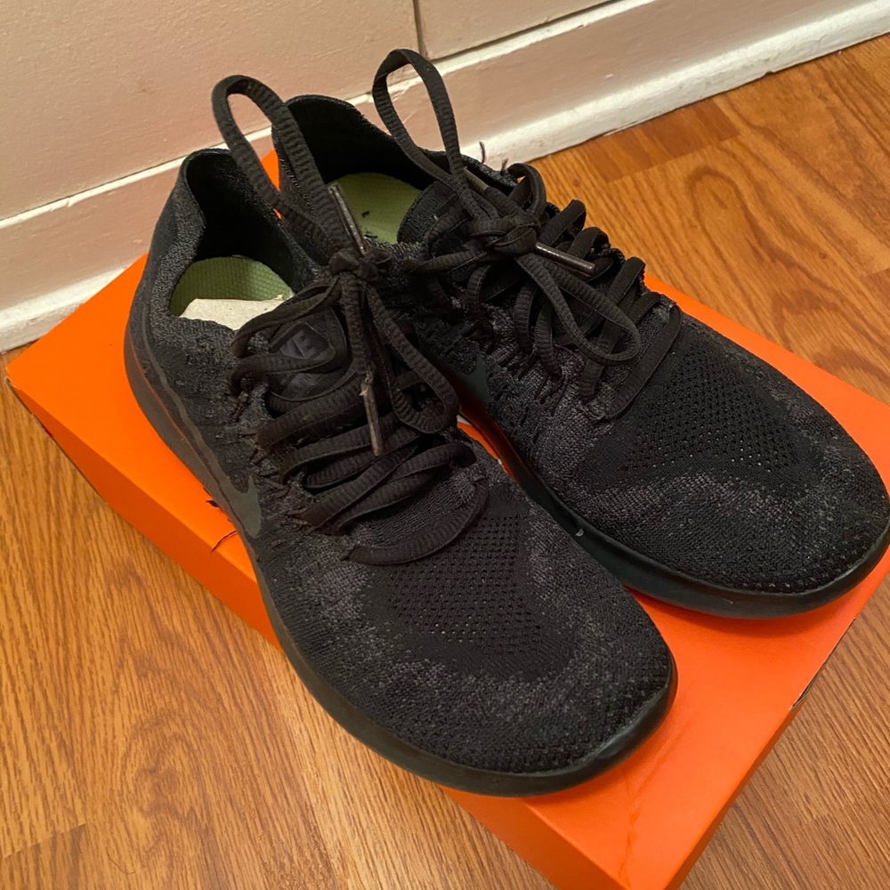 Women’s Nike Flex Experience